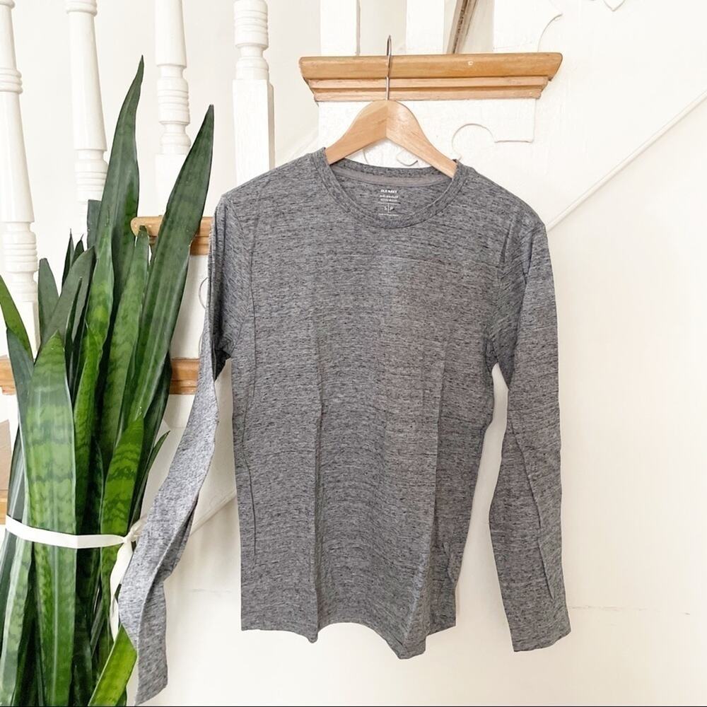 Old Navy gray heather long sleeves shirt size Small